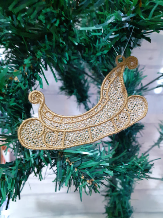 Sleigh - Embroidered tree decoration